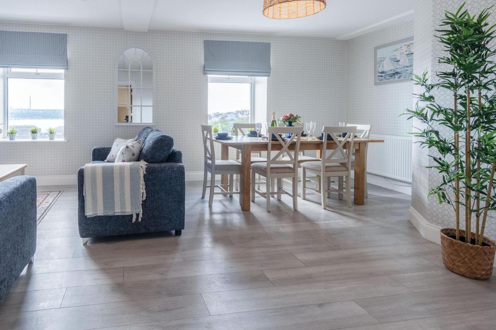 Haven View - 2 Bedroom Apartment - Milford Haven Luaran gambar