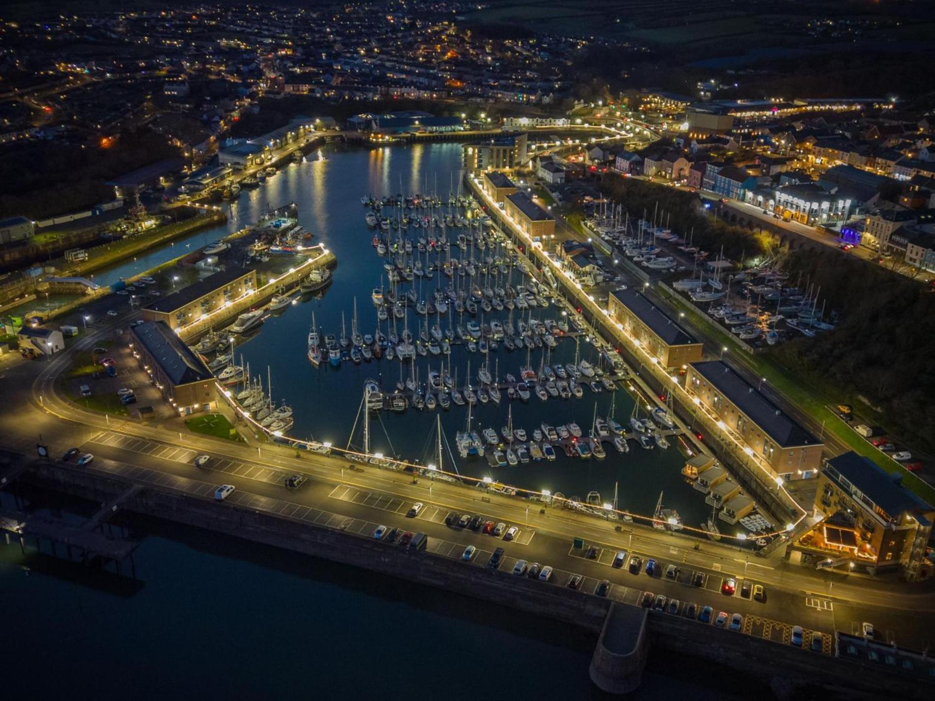 Haven View - 2 Bedroom Apartment - Milford Haven Luaran gambar